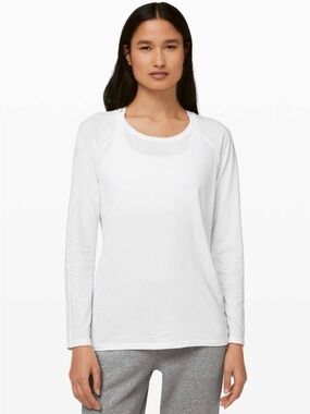 lululemon athletica NWOT Emerald Long Sleeve